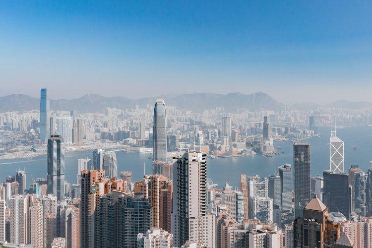 Perubahan sistem pemilihan Hong Kong diaggap akan membuat kota tersebut menjadi lebih baik. Potret kota Hong Kong. Sumber:unplash.com/Ruslan Bardash
