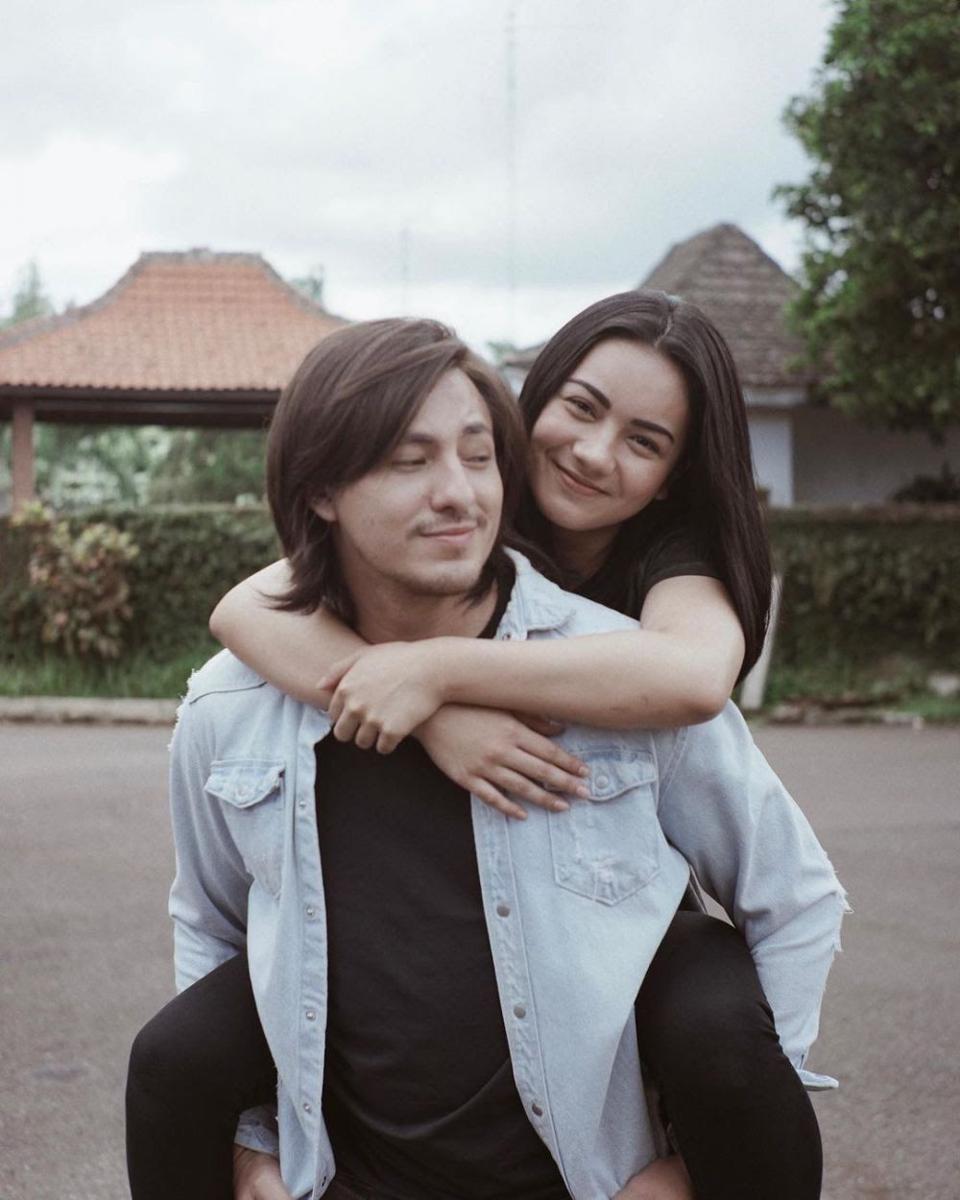 instagram.com/ersyaurel