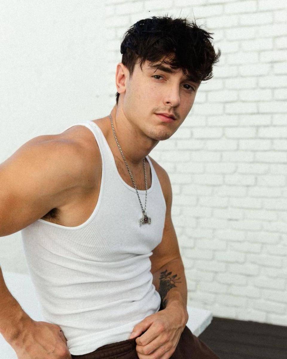 instagram.com/brycehall/