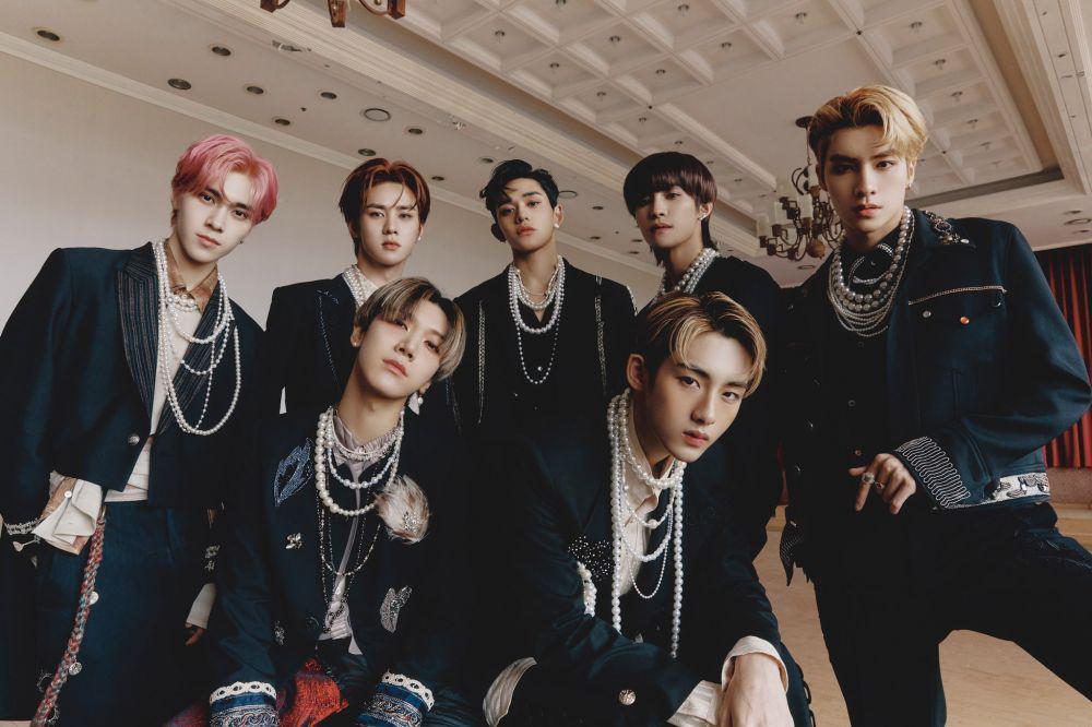 twitter.com/WayV_official