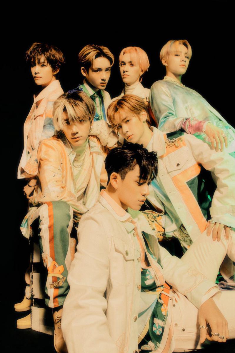 twitter.com/WayV_official