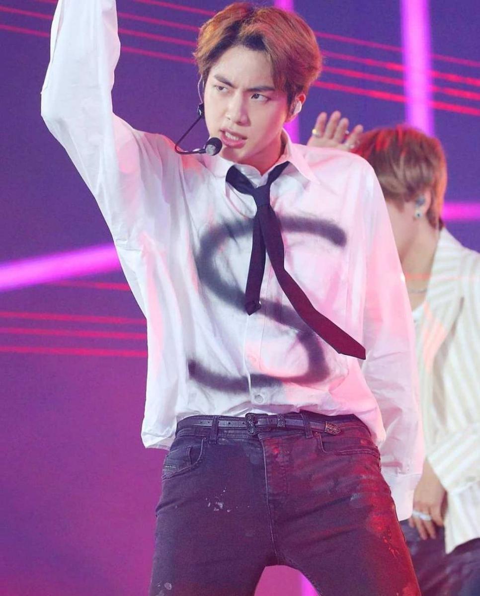 Instagram.com/seokjin_universe92