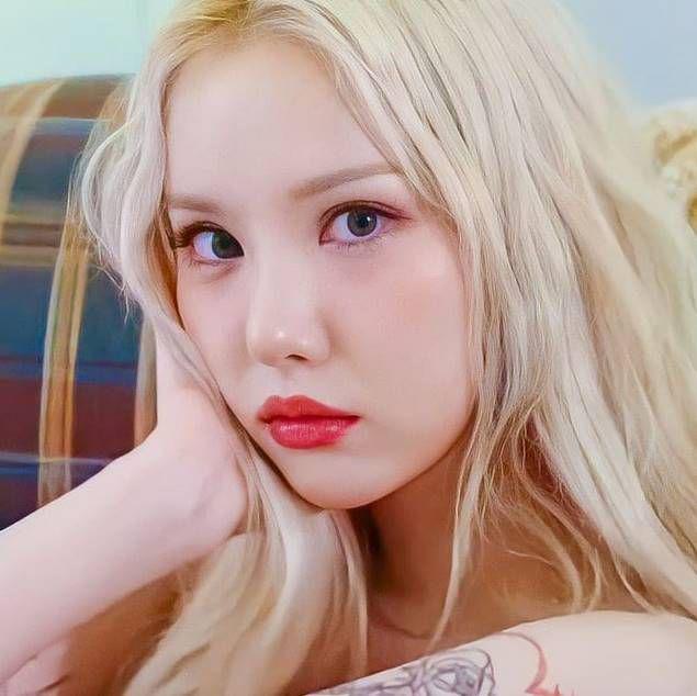 instagram.com/eunha_gfriend