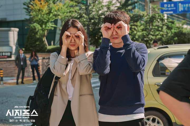 10 Potret Park Shin Hye dan Cho Seung Woo di Balik Layar Sisyphus