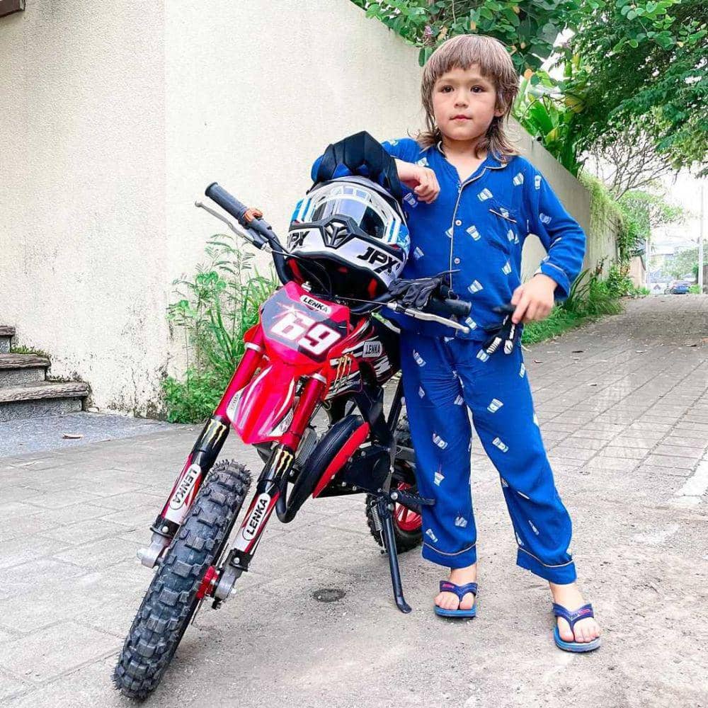 Instagram.com/alexanderbarackel