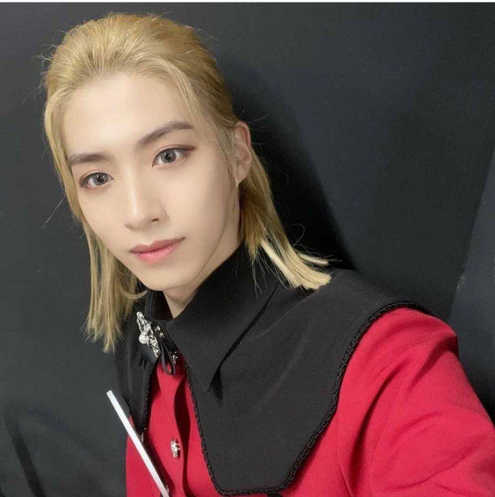 Instagram.com/official_oneus