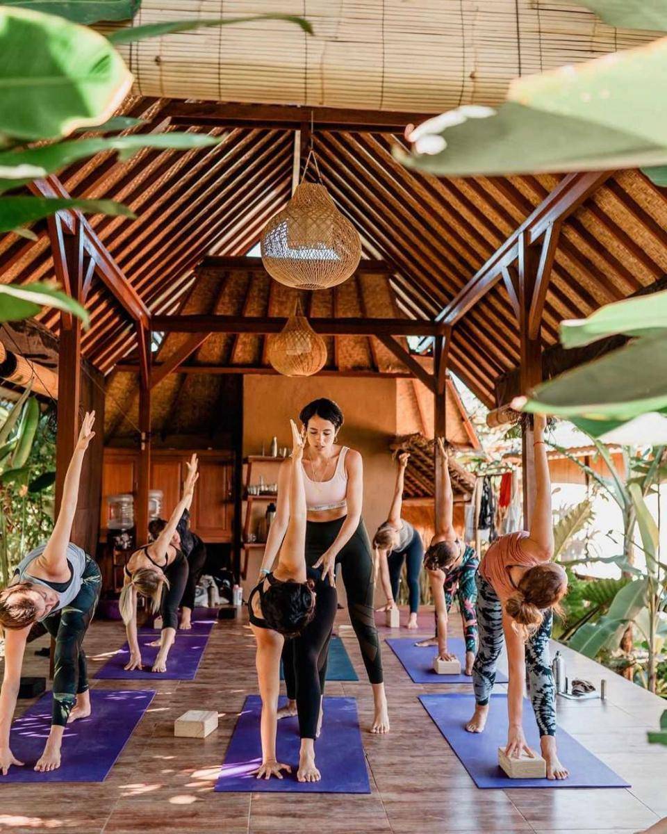 instagram/yogawithadri