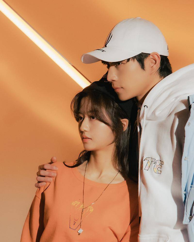 doc via Naver Hodu & U Entertainment