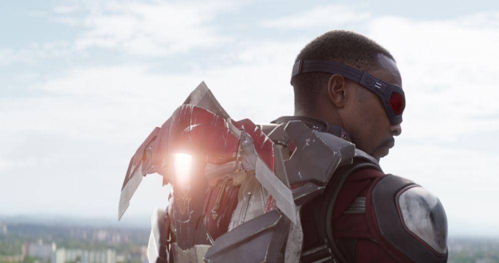 Sam Wilson Captain America Marvel - Kemunculan Redwing versi MCU