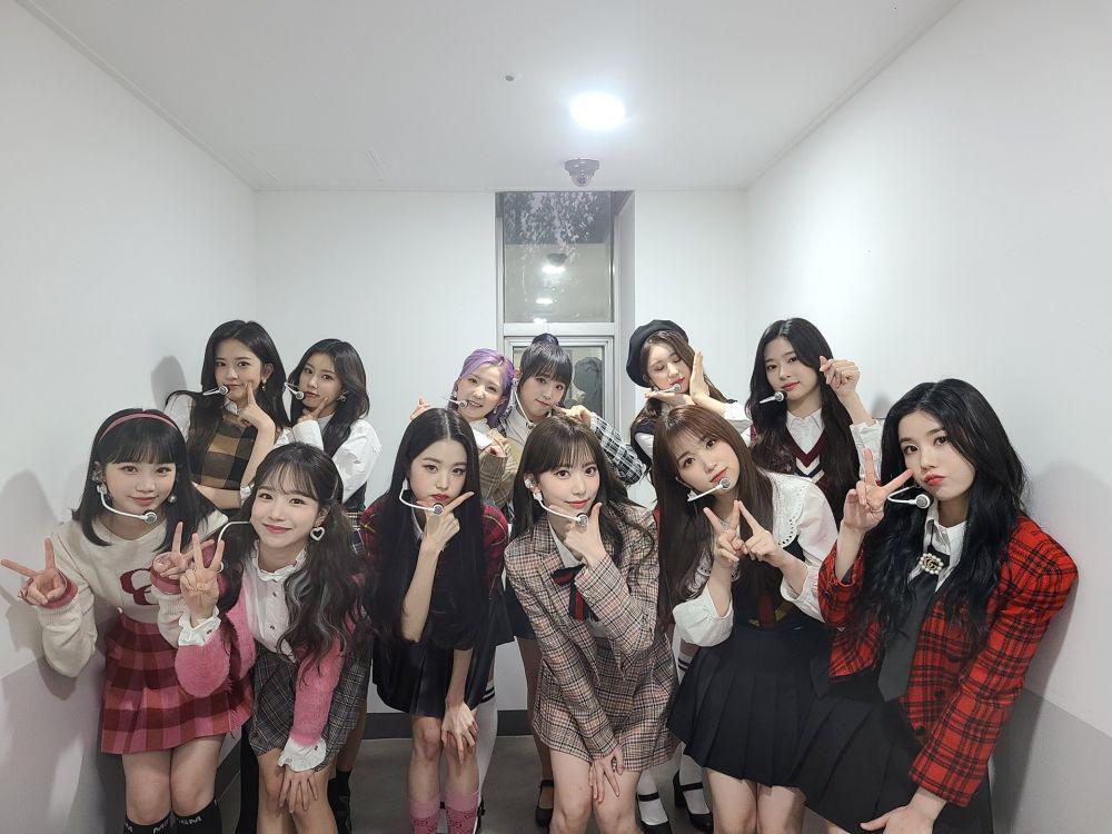 twitter.com/official_izone