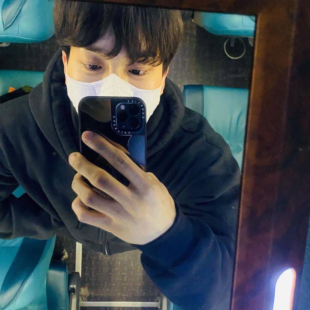 instagram.com/songkang_b