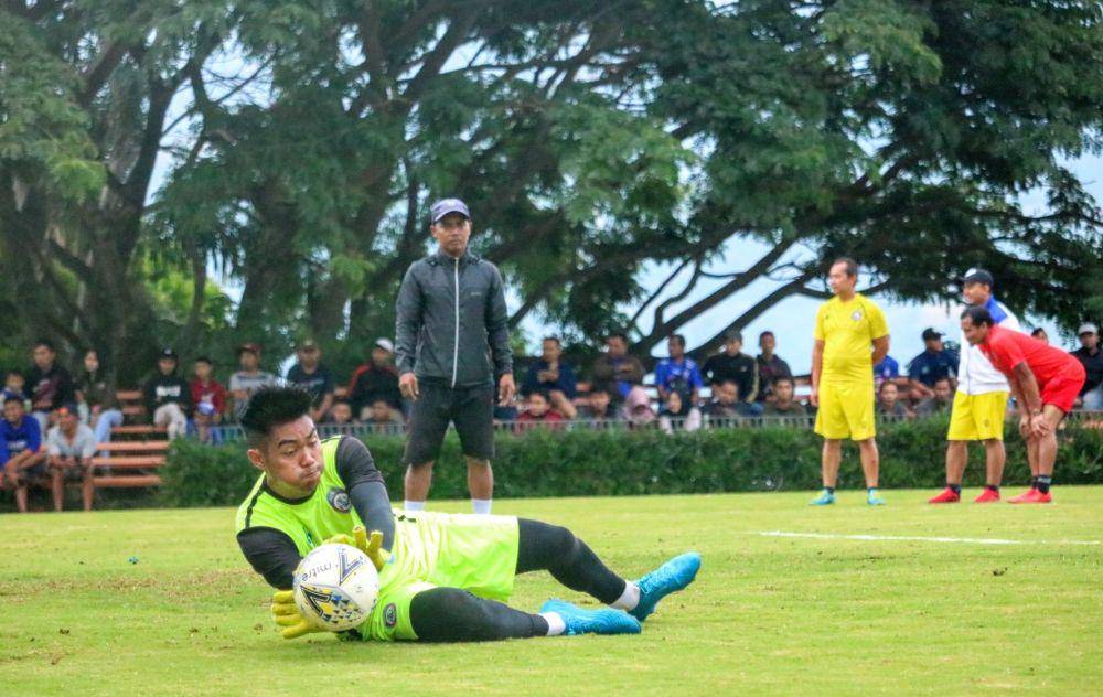 Kurniawan Kartika Ajie saat berlatih bersama Arema FC beberapa waktu lalu. IDN Times/Alfi Ramadana