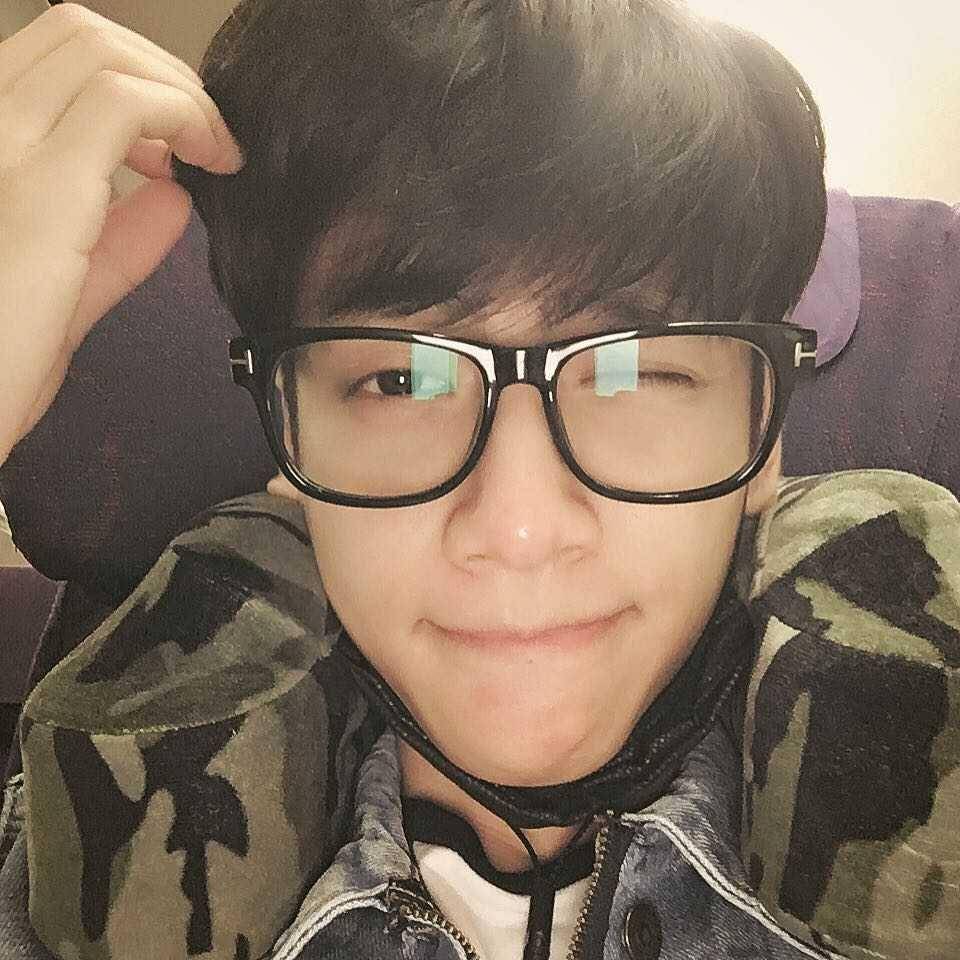 instagram.com/am.leo