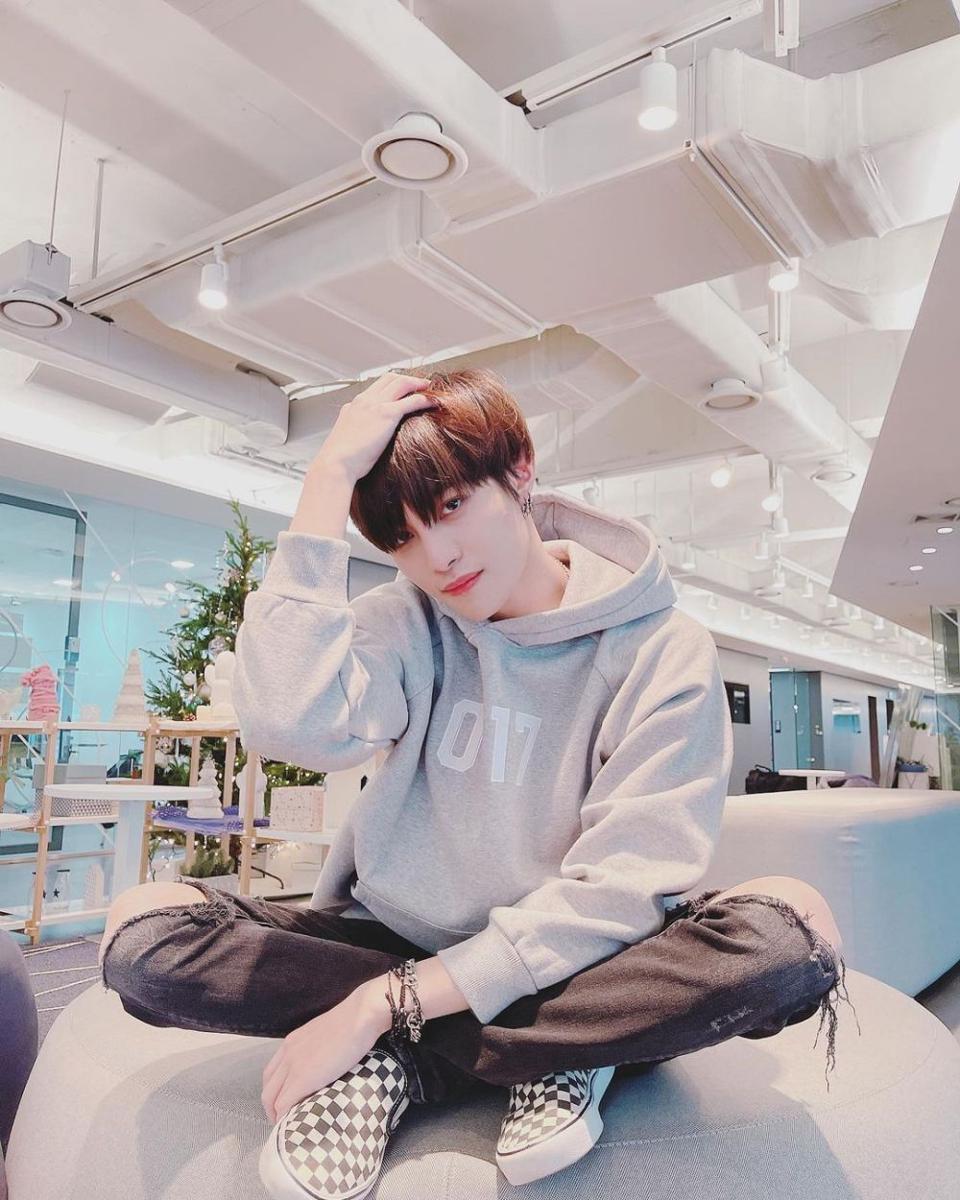instagram.com/yangyang_x2