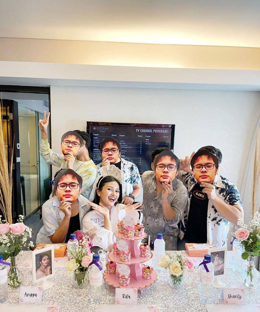 Jesica Fitriana bridal shower. instagram.com/jesicafitriana