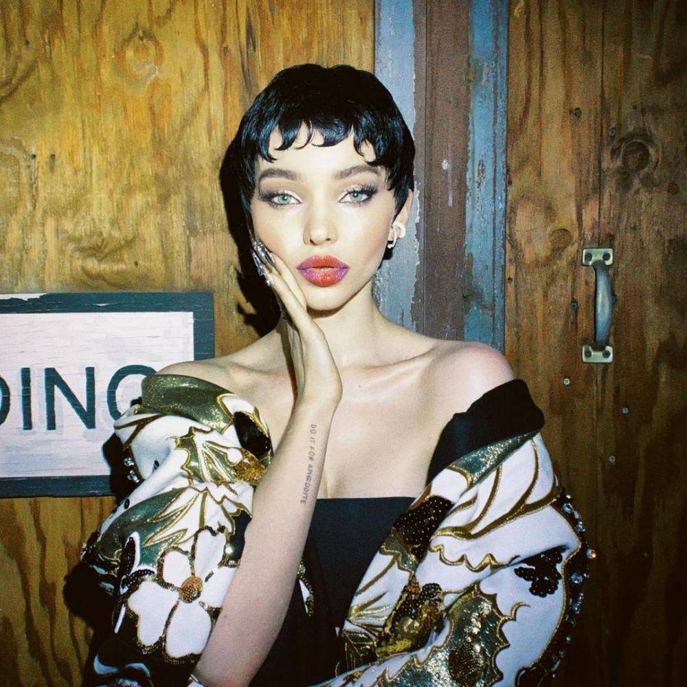 instagram.com/dovecameron