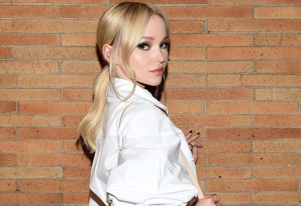 instagram.com/dovecameron