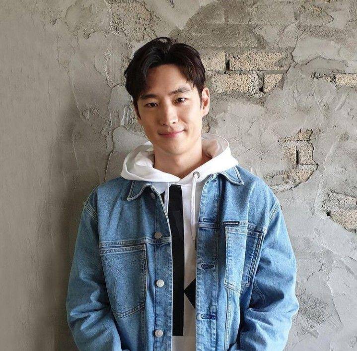 instagram.com/leejehoon_official