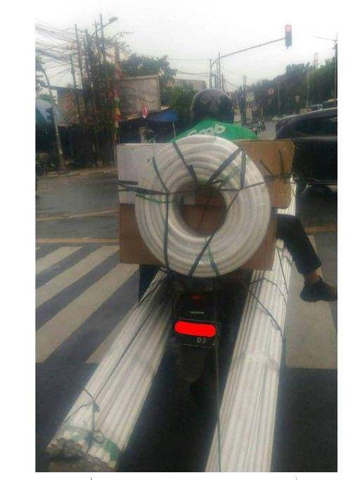 barang terkocak yang dikirim pakai ojol (instagram.com/lambeonlen)