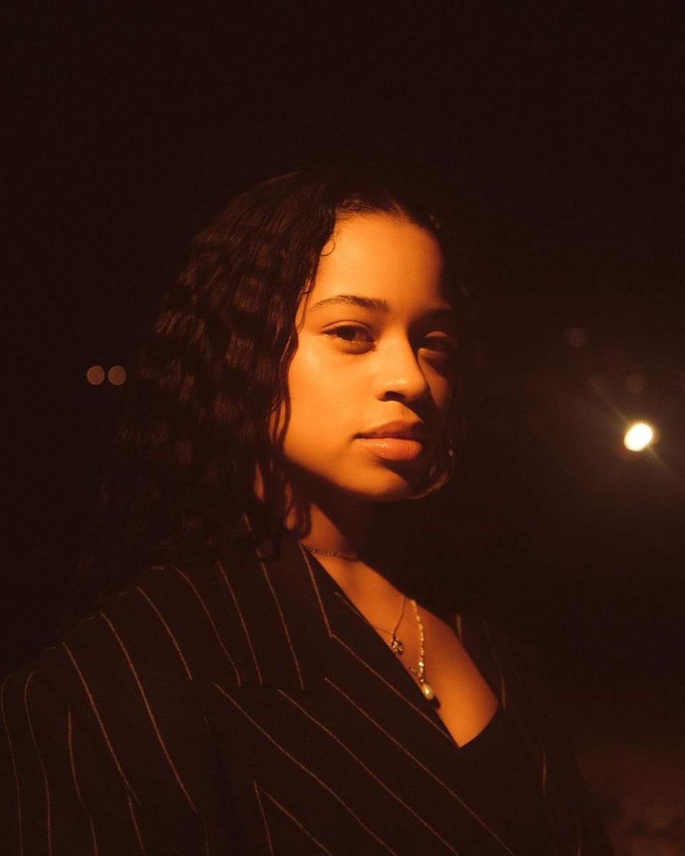 instagram.com/ellamai