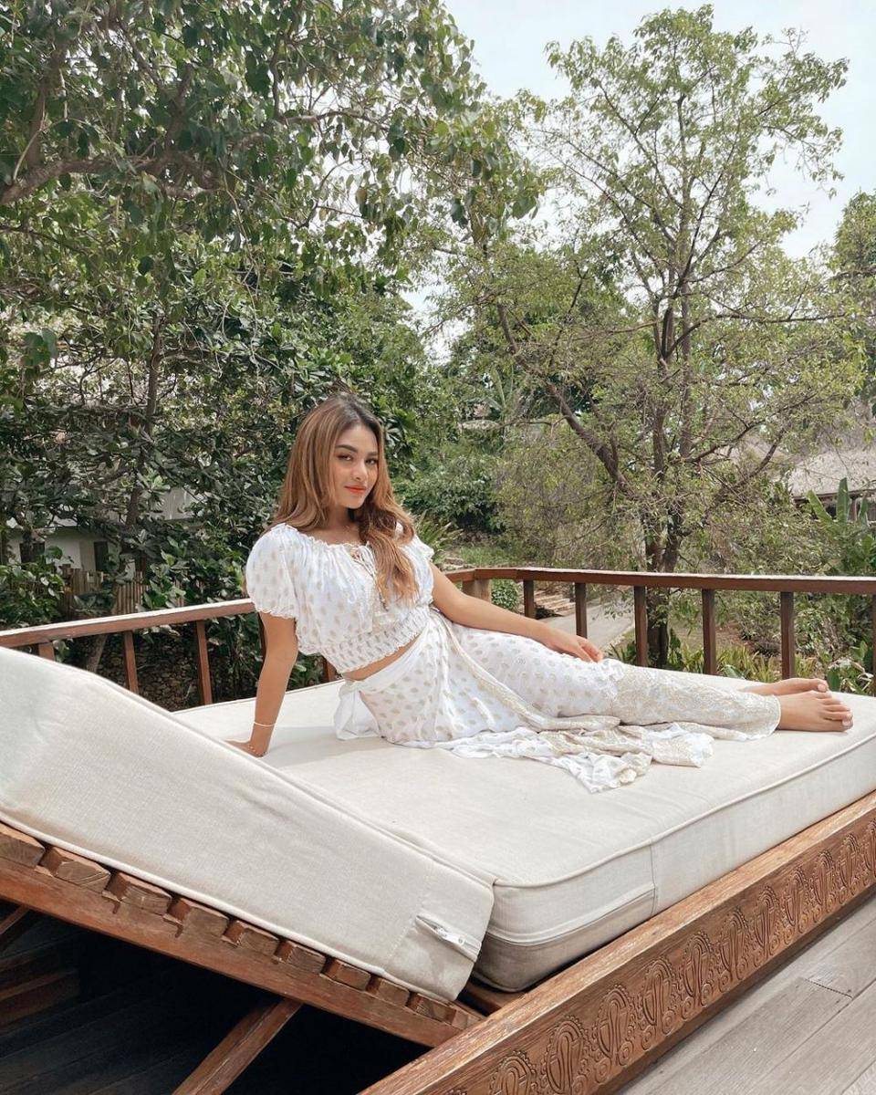 Instagram.com/aurelie.hermansyah