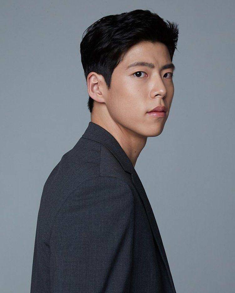 Instagram.com/ament_official