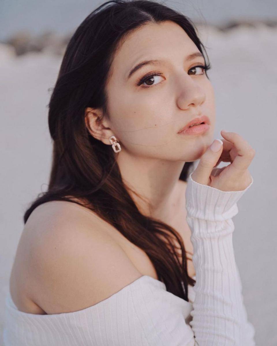 instagram.com/cassandraslee/