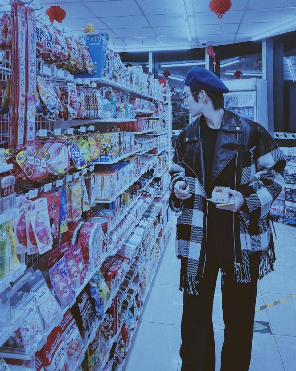 instagram.com/zhuzanjin