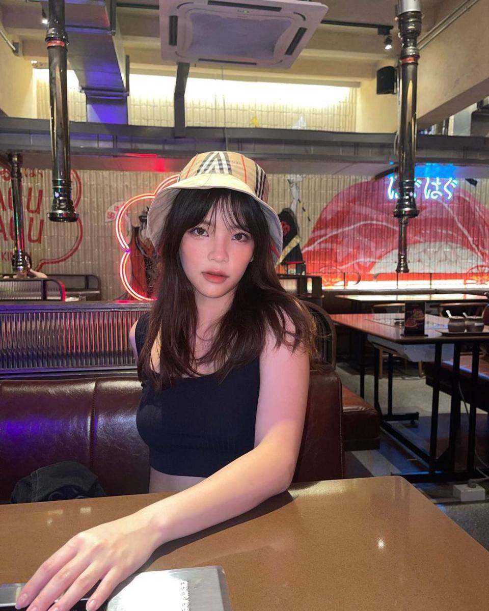 instagram.com/orn.bnk48official