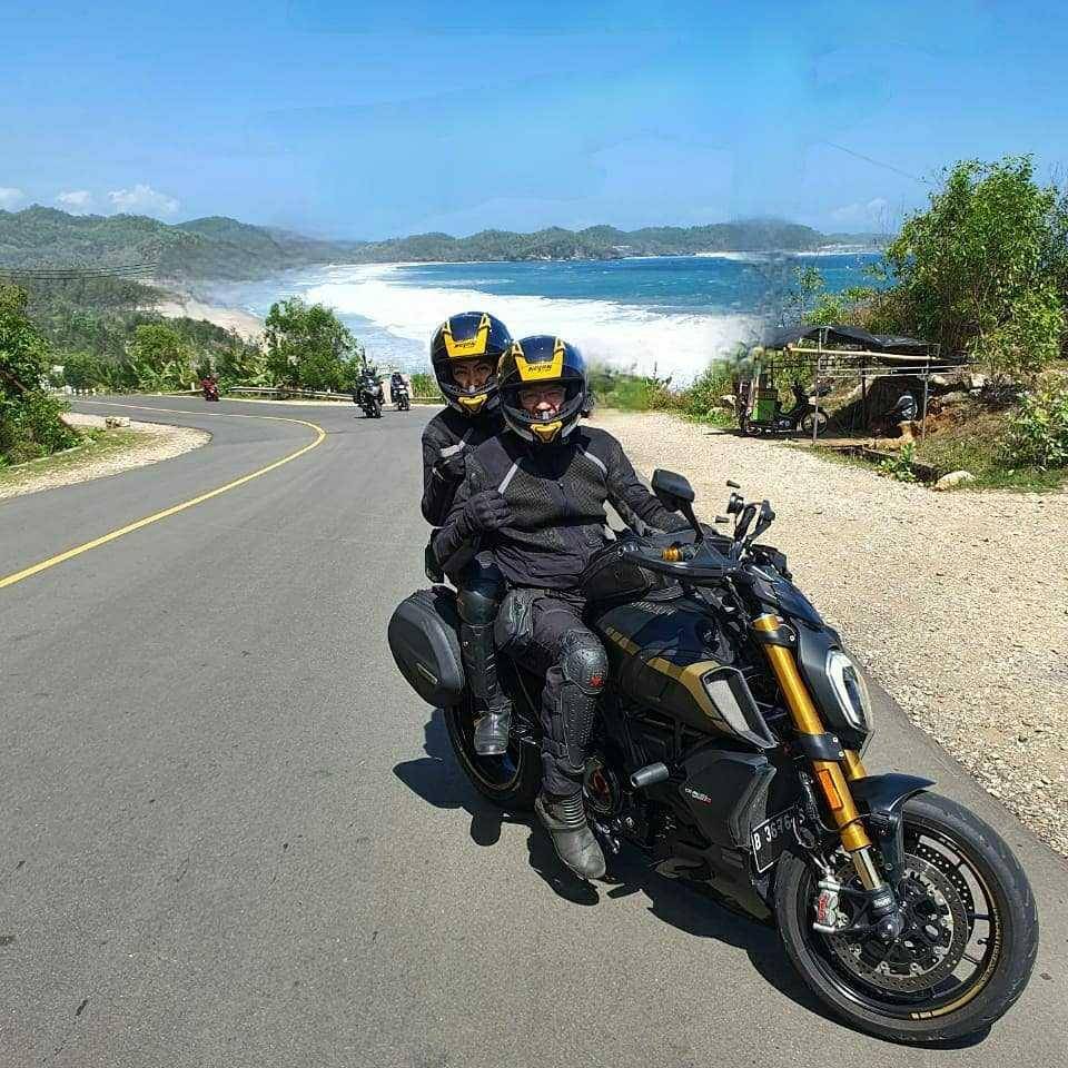 instagram.com/ariwibowo_official