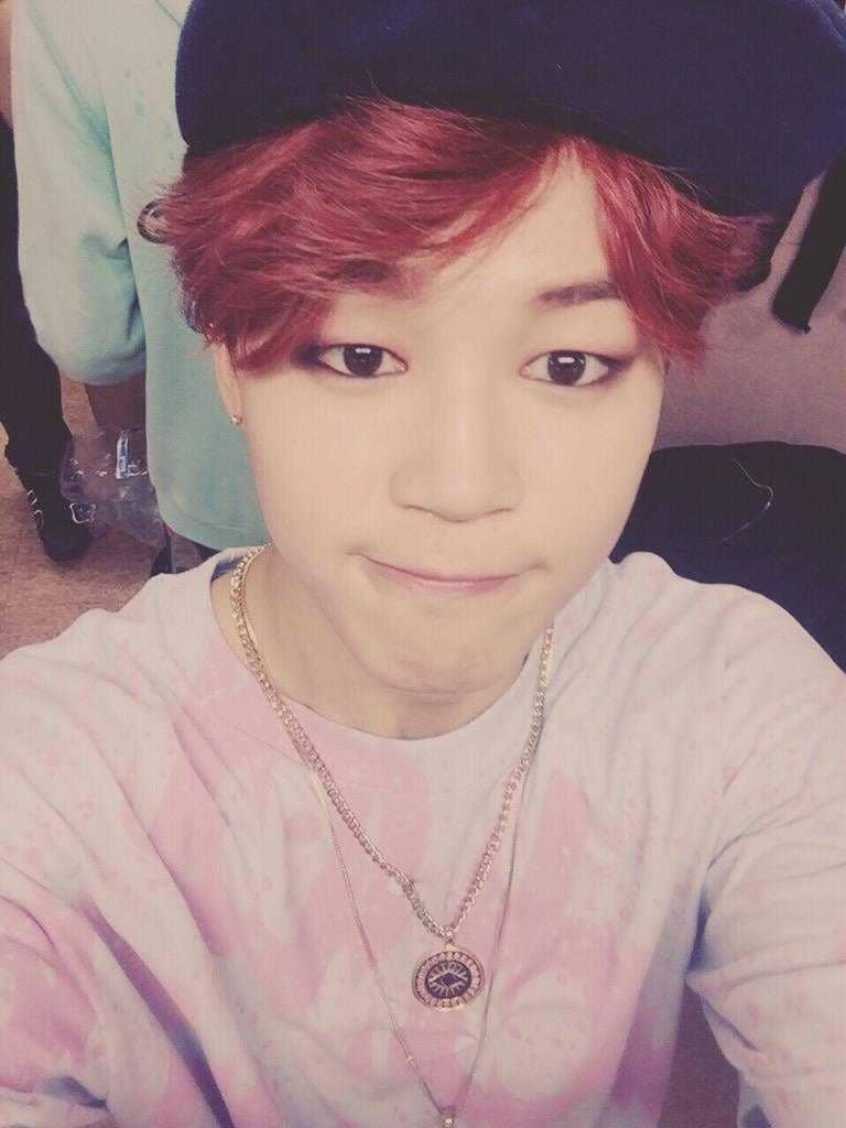 Twitter.com/BTS_twt