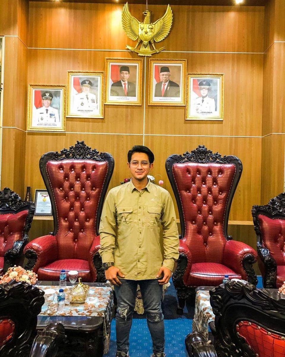 Instagram.com/chand_kelvin