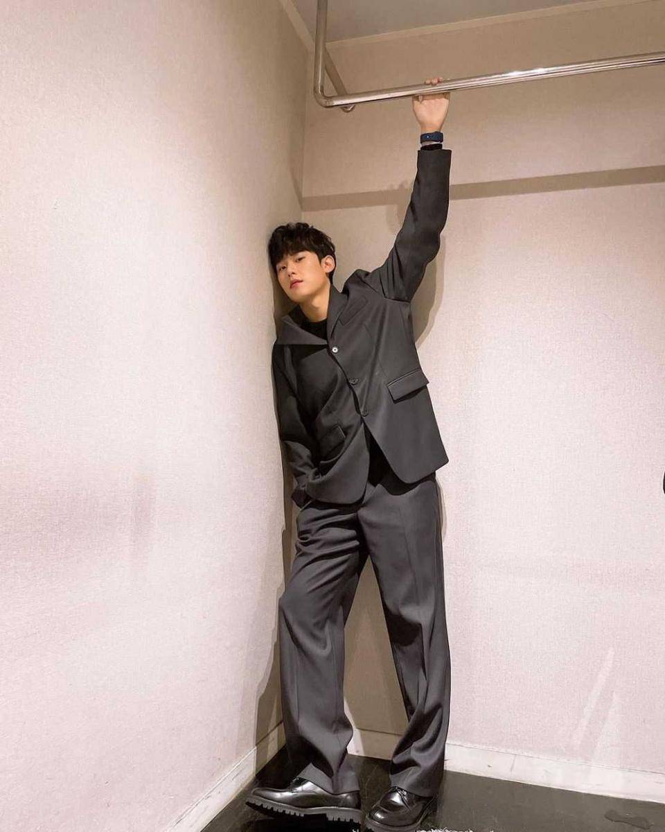instagram.com/sungcheol2