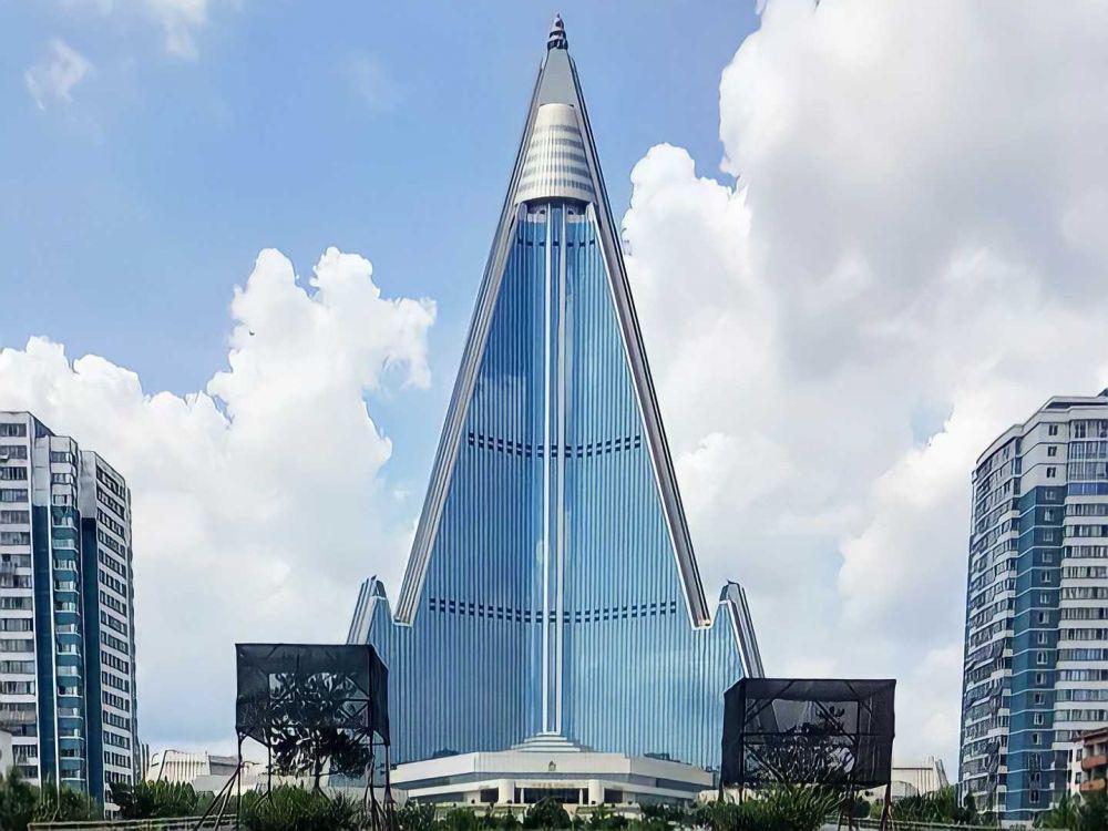 Hotel Ryugyong (instagram/goatsadventures)