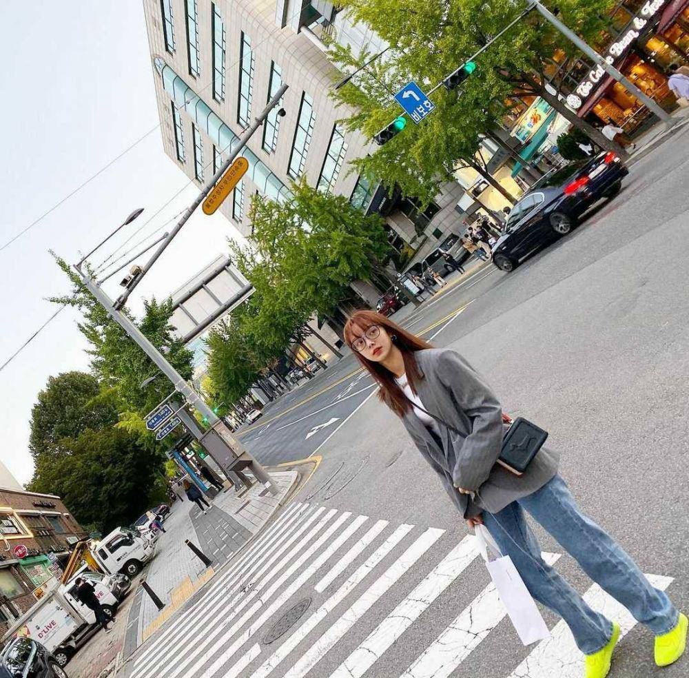 instagram.com/haohaoxu_