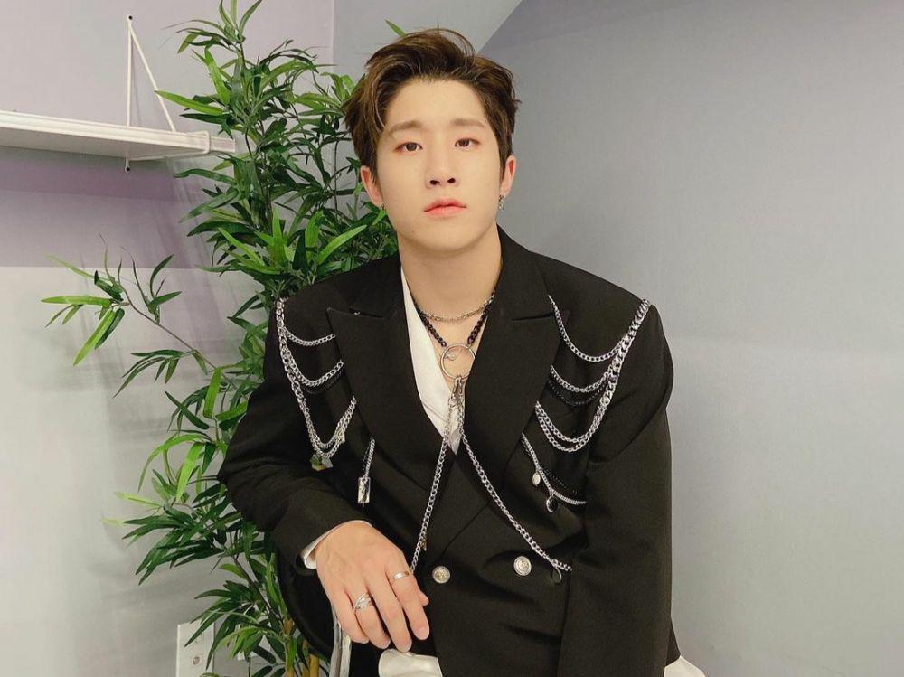 Ulang Tahun ke-25, 10 Potret  Jinjin Astro yang Selalu Menawan