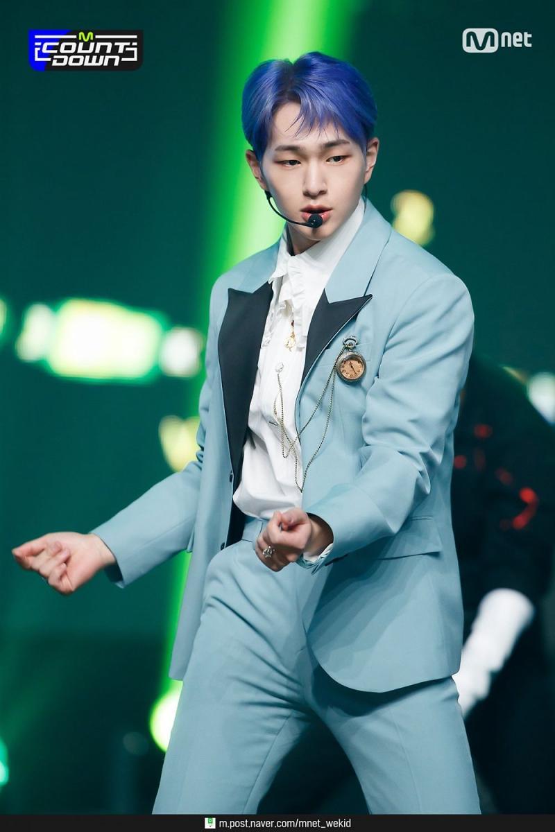 post.naver.com/mnet_wekid