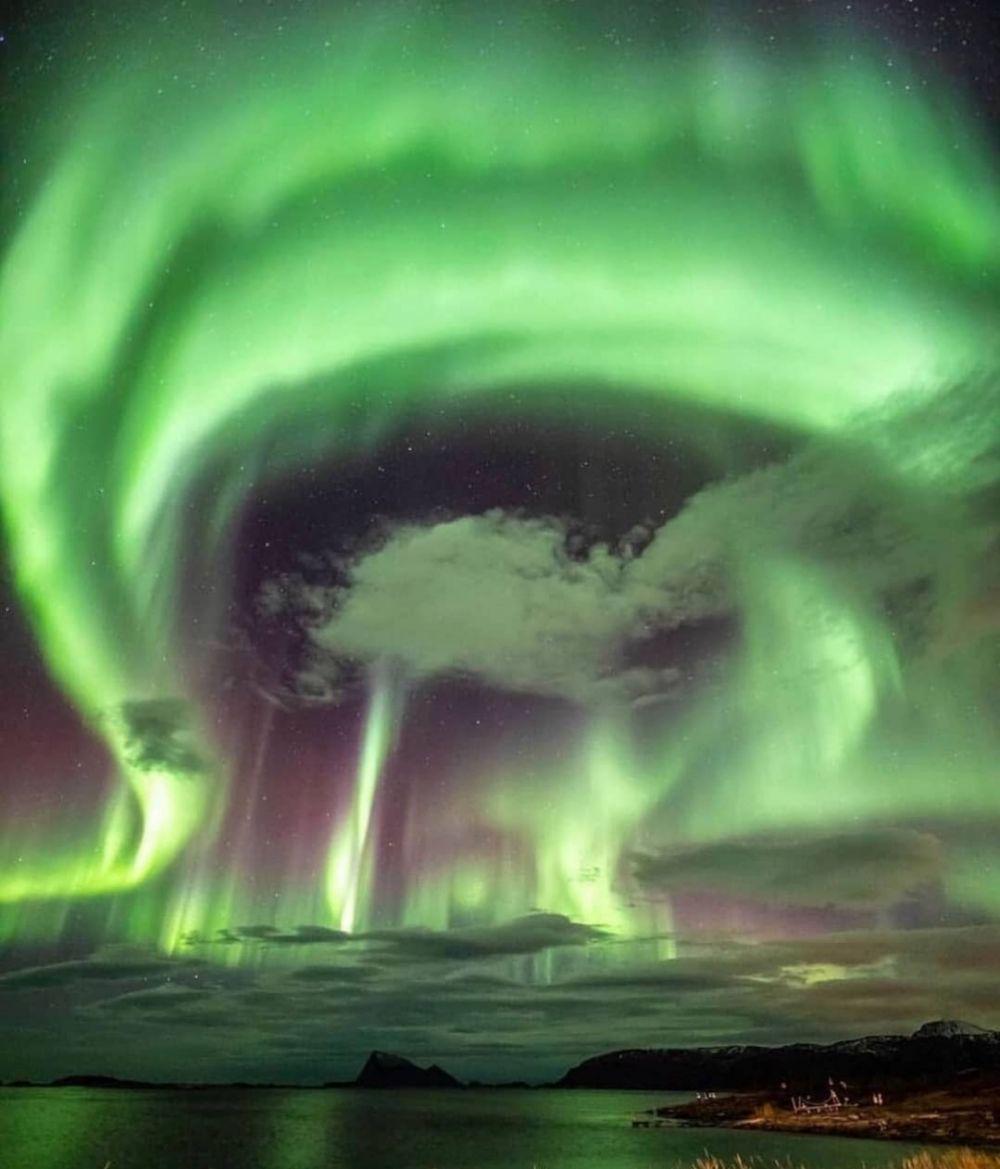 Instagram.com/traveladventureworlld