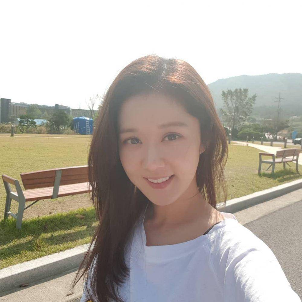 instagram.com/nara0318