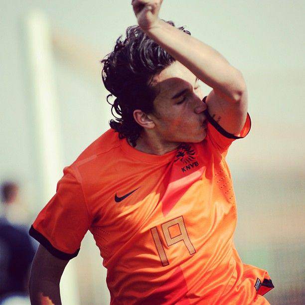 instagram.com/ezrawalian
