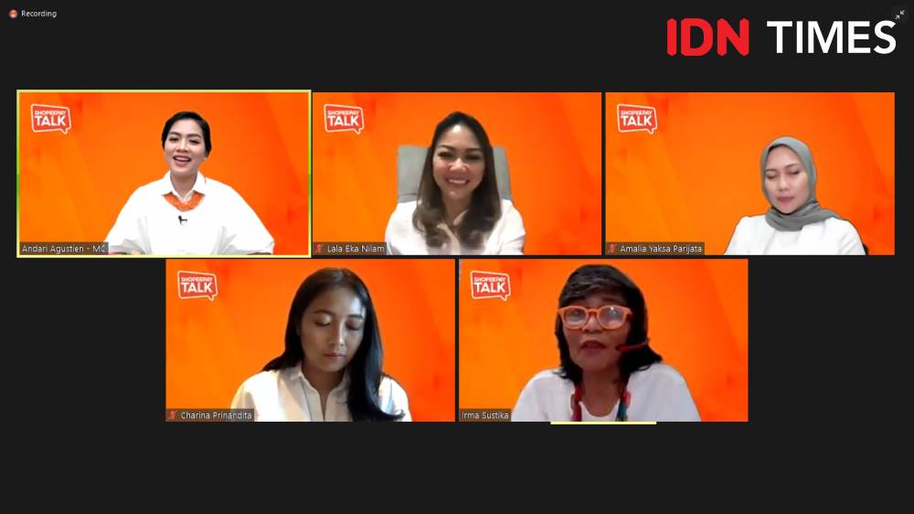 Acara ShopeePay Talk dengan tajuk "Kiprah Sukses Para Perempuan Hebat di Balik Bisnis & Industri". 17 Maret 2021. IDN Times/M. Tarmizi Murdianto