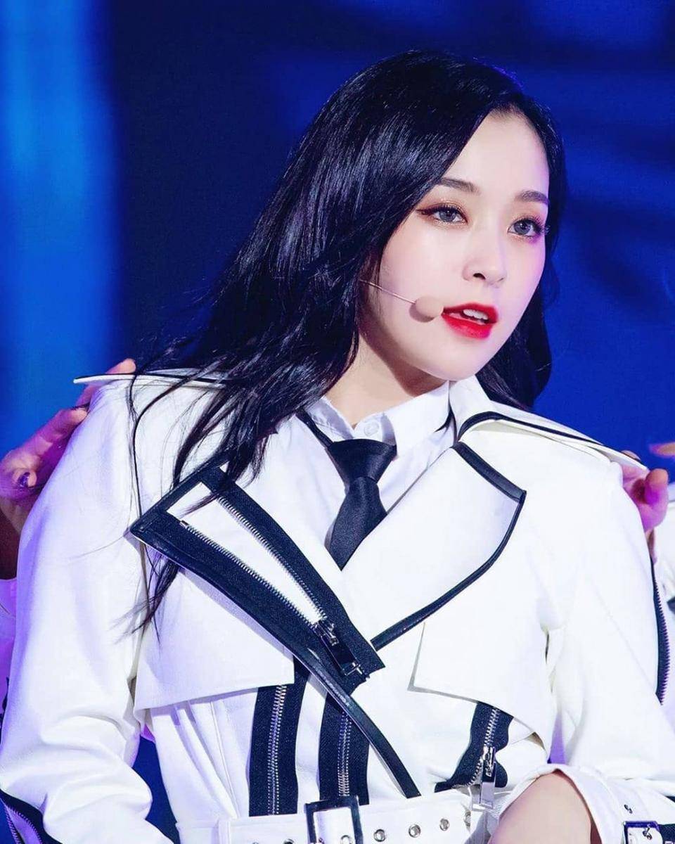 instagram.com/dc._.gahyeon