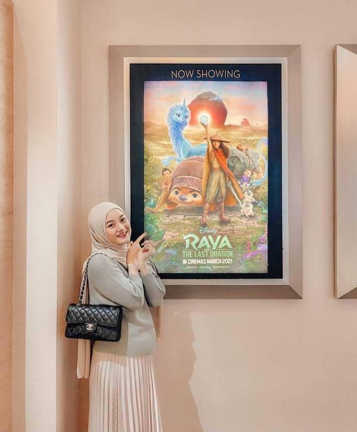 instagram.com/indahw