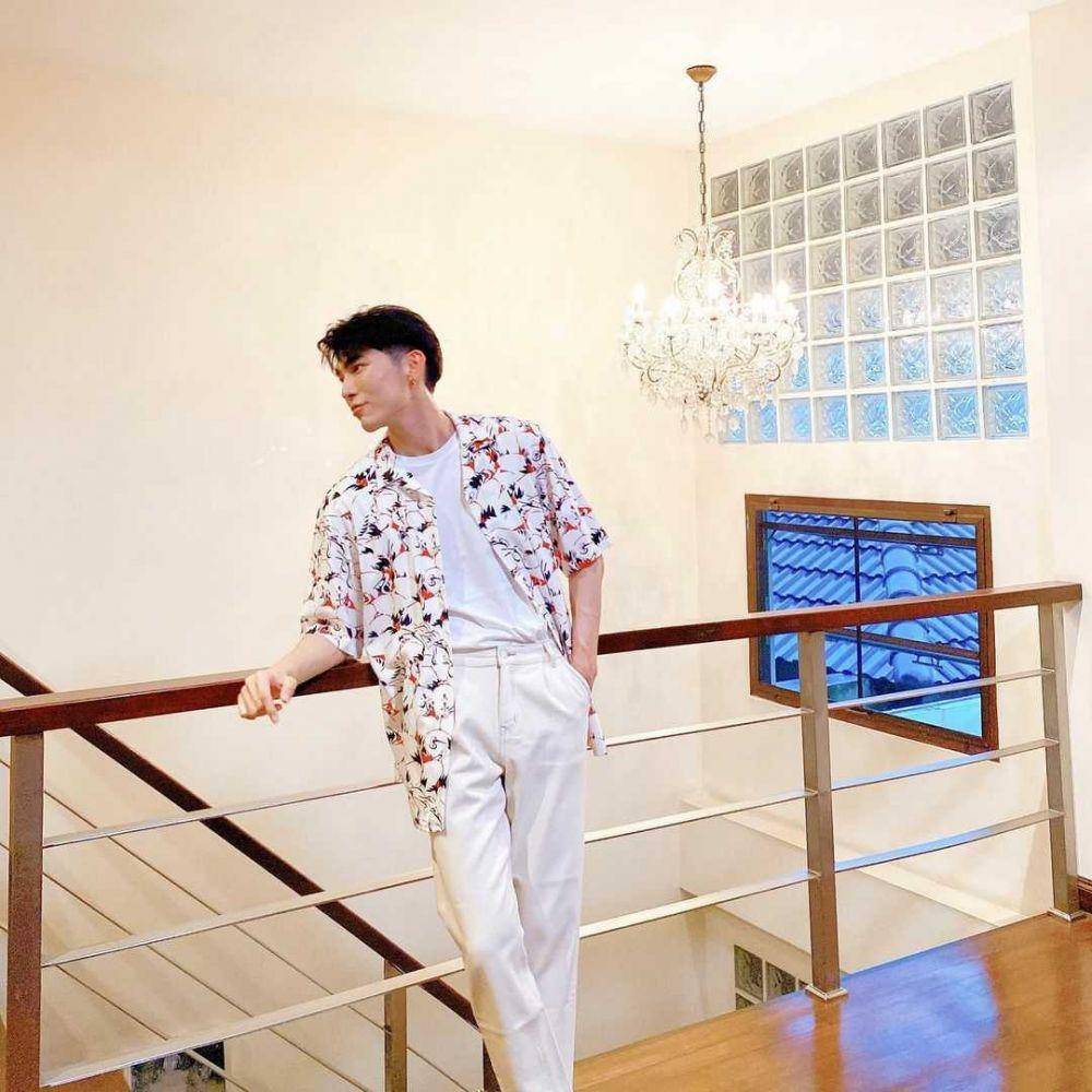 instagram.com/mewsuppasit