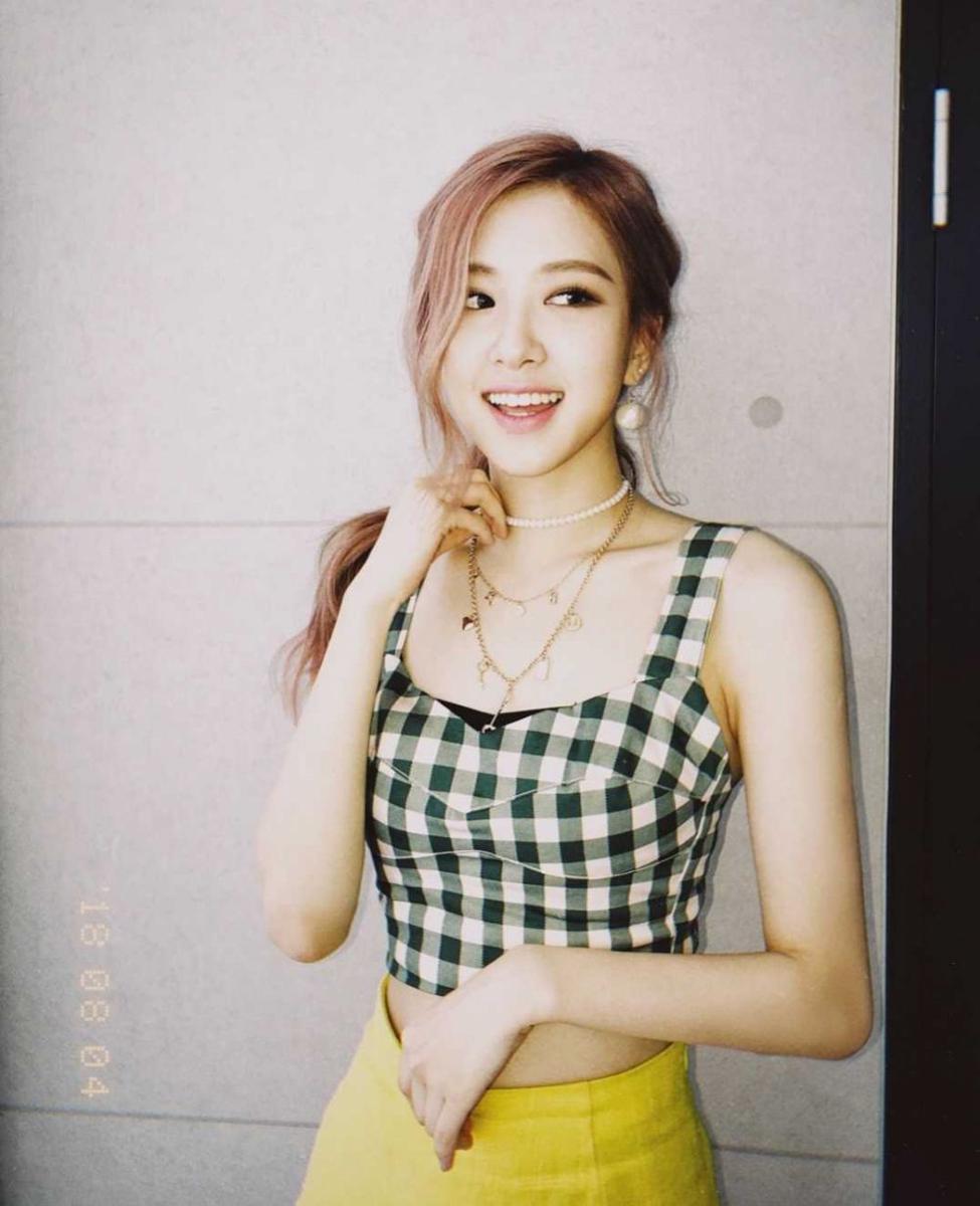 Instagram.com/roses_are_rosie
