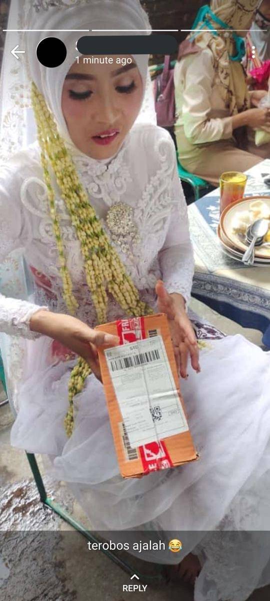 twitter.com/txtdarionlshop