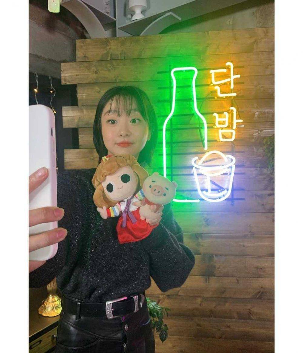 instagram.com/d_a___m_i