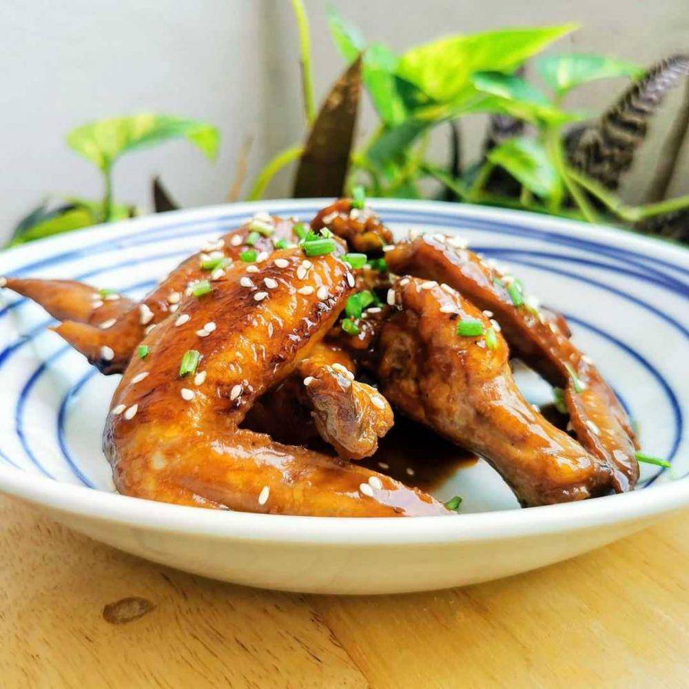 potret hidangan Coca Cola chicken wings (instagram.com/yinx2.lai)