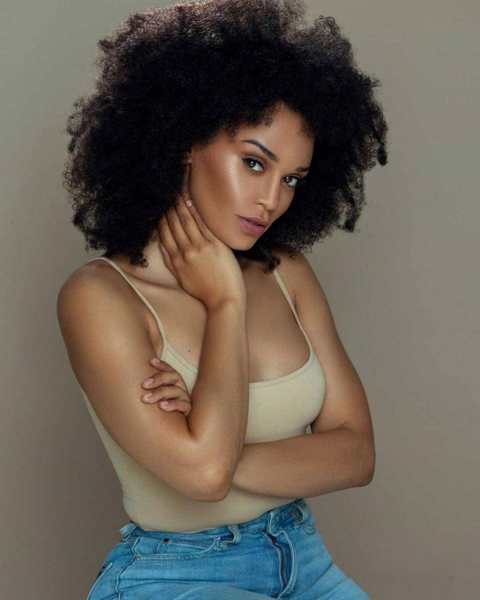 instagram.com/pearlthusi