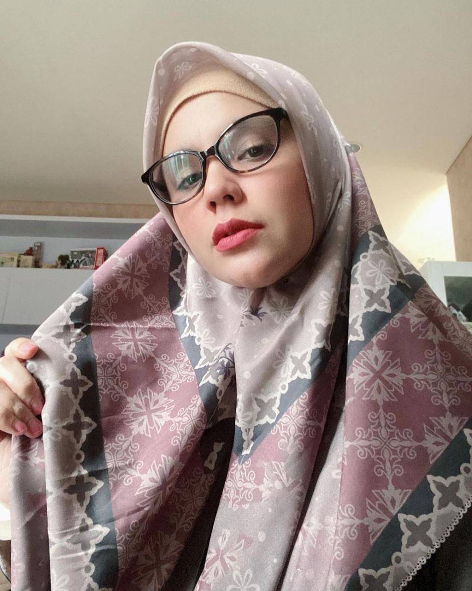 instagram.com/dhila_bekti